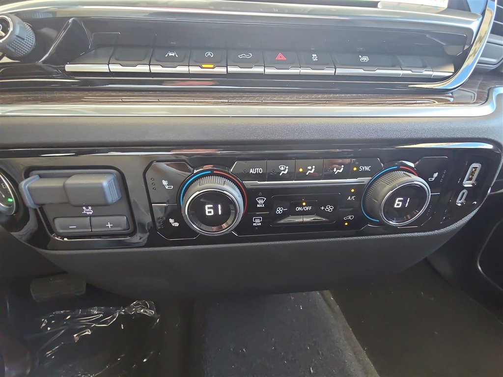 New 2025 Chevrolet Silverado 1500 LT image 18