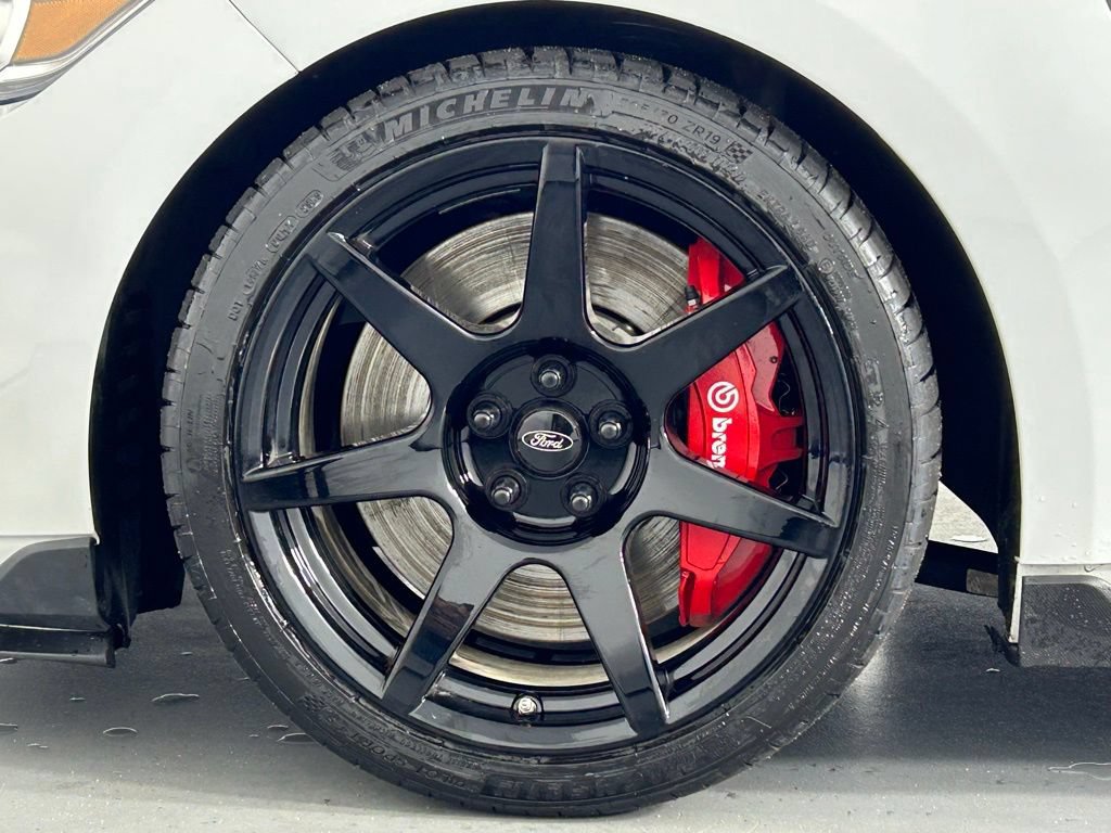 Used 2019 Ford Mustang Shelby GT350R w/ GT350R Equipment Group 920A RWD image 39