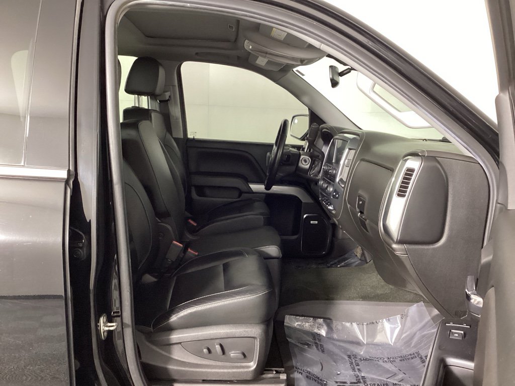 Used 2018 Chevrolet Silverado 1500 LTZ Z71 w/ LTZ Plus Package image 10
