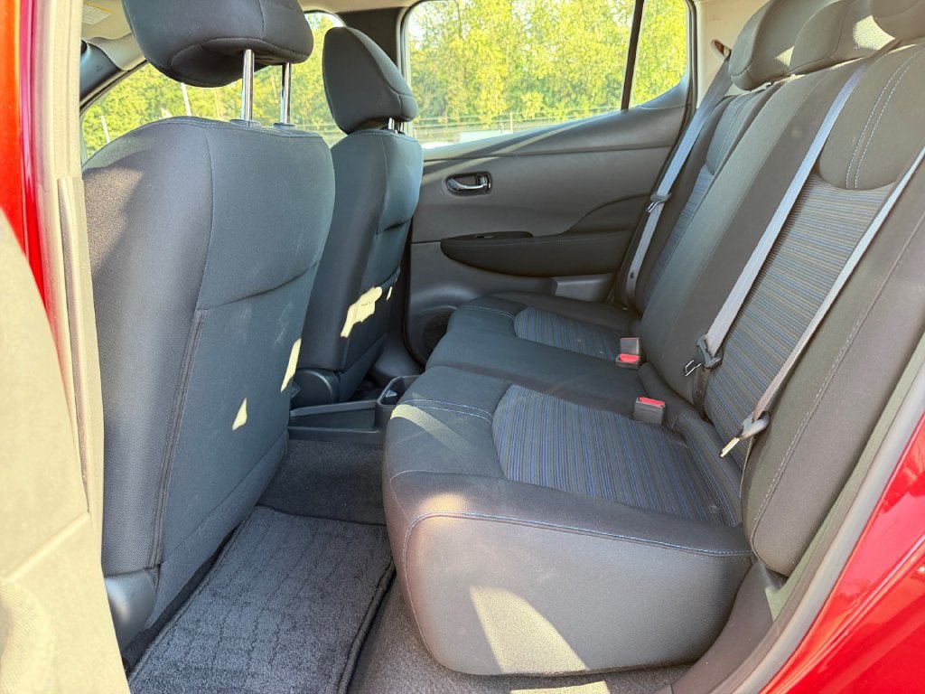 Used 2024 Nissan Leaf SV Plus FWD image 33