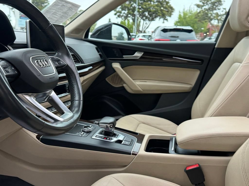 Used 2018 Audi Q5 2.0T Premium Plus w/ Premium Plus Package AWD/4WD image 13