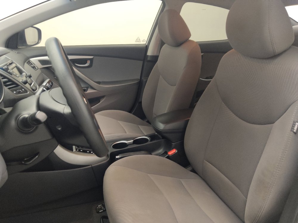Used 2016 Hyundai Elantra SE FWD image 17