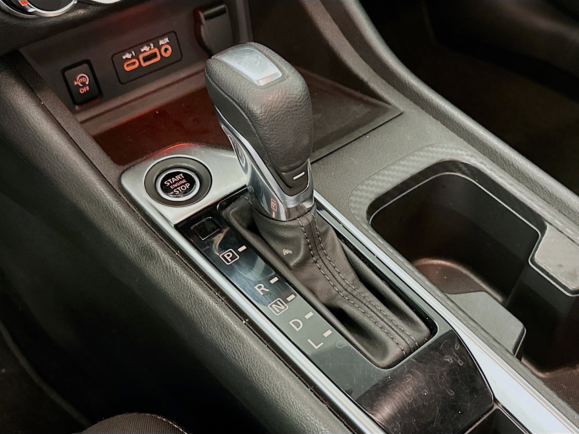 Used 2024 Nissan Sentra SV image 24