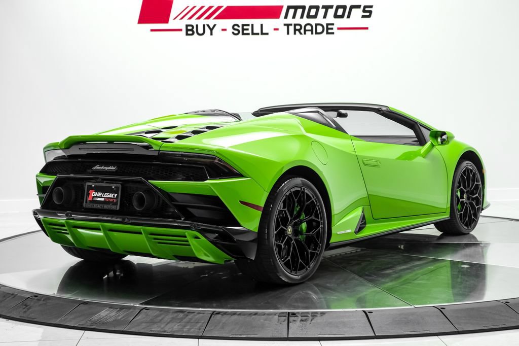 Used 2024 Lamborghini Huracan EVO AWD/4WD image 7
