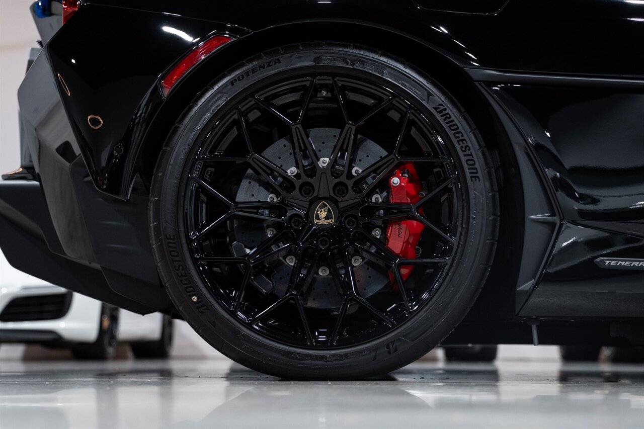 Used 2026 Lamborghini Temerario AWD/4WD image 40