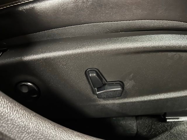 Used 2014 Dodge Charger SXT Plus image 30