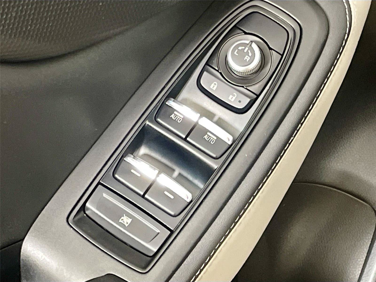 Used 2024 Subaru Forester Limited AWD/4WD image 22