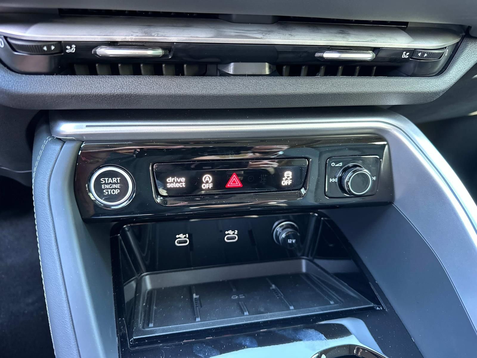 New 2025 Audi Q5 Premium Plus image 21