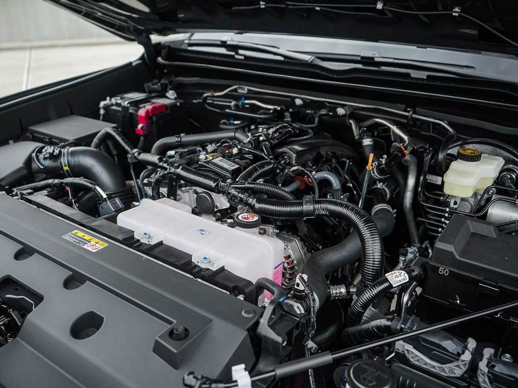 New 2025 Toyota Tacoma SR5 image 7