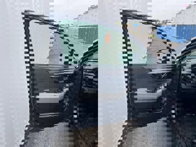 Used 2025 Subaru Outback Premium image 13