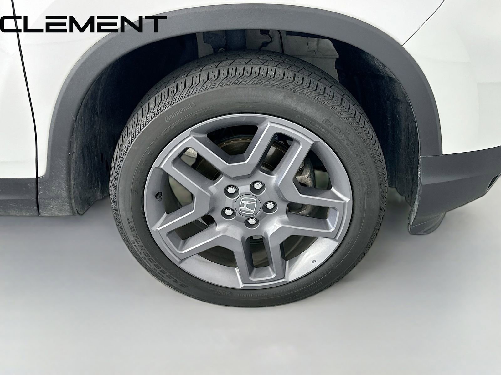 Used 2023 Honda Passport EX-L image 37