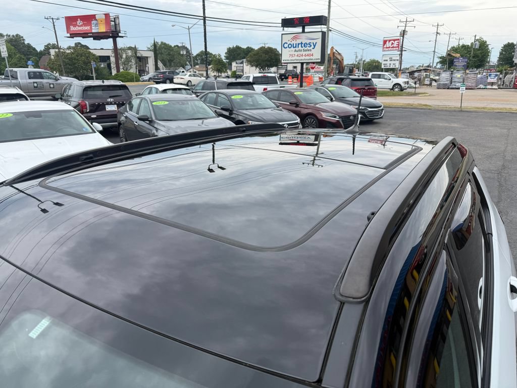 Used 2023 Jeep Compass High Altitude w/ Driver Assist Group I AWD/4WD image 14