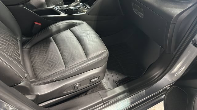 Used 2022 Buick Encore GX Essence w/ Advanced Technology Package FWD image 34