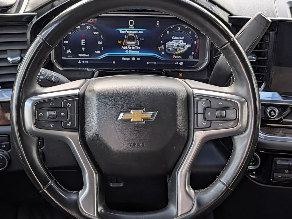 Used 2024 Chevrolet Silverado 2500 LT AWD/4WD image 15