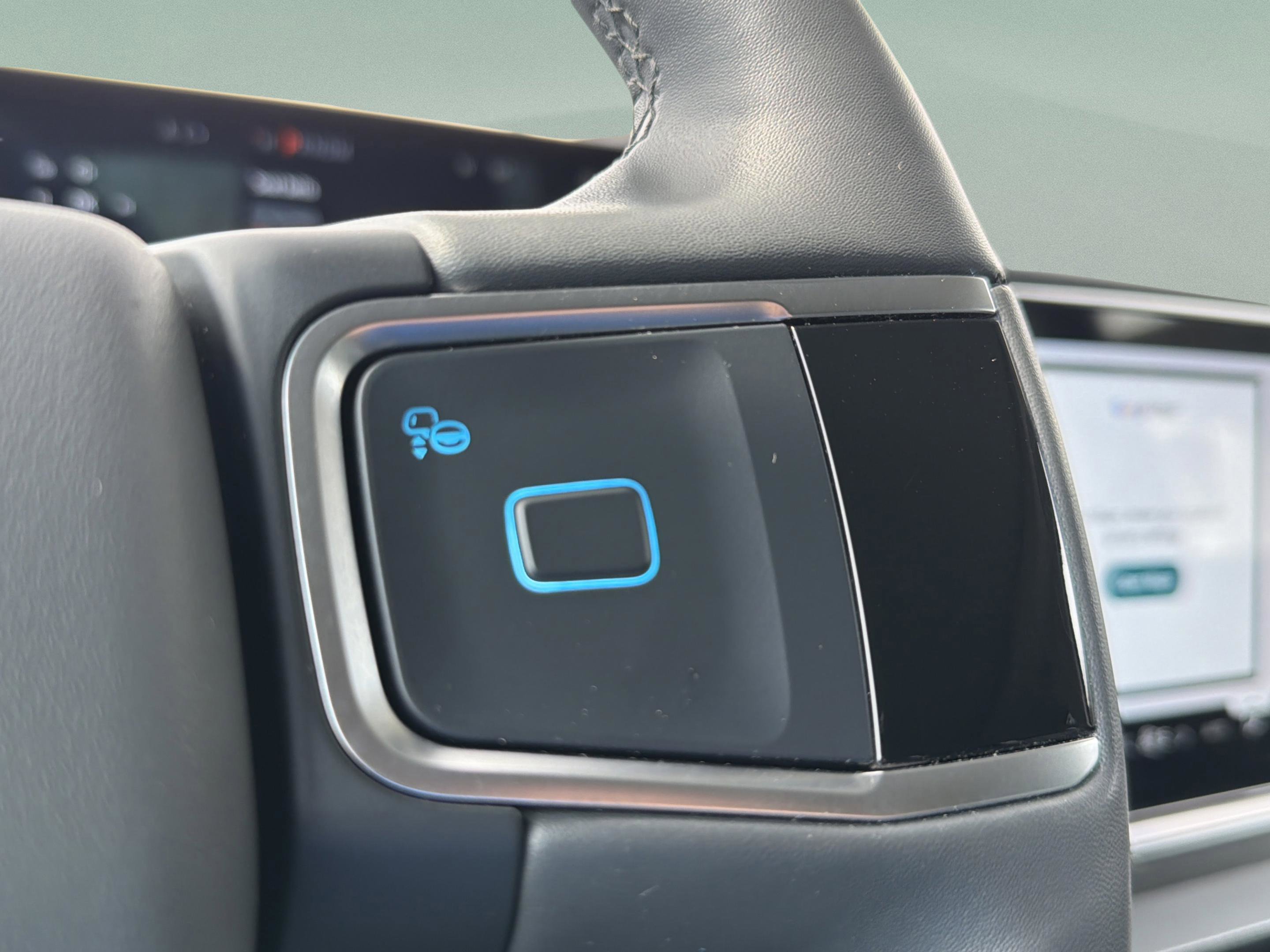 Used 2025 Ford Expedition Max Active image 12