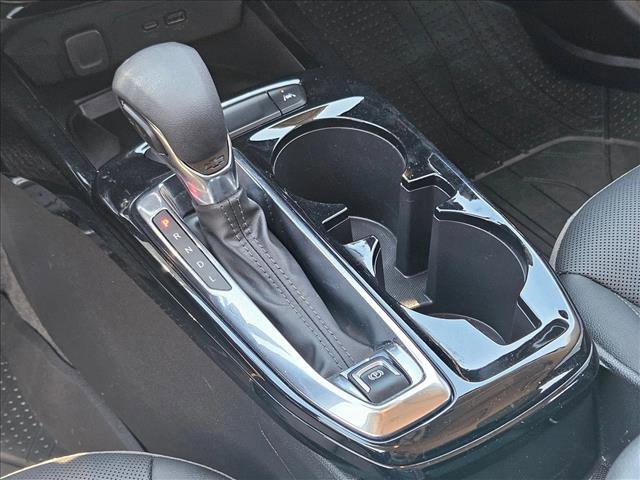 Used 2024 Chevrolet Trax ACTIV w/ Sunroof Package image 17