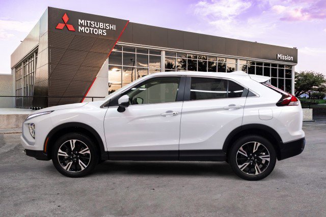 New 2025 Mitsubishi Eclipse Cross SE image 4