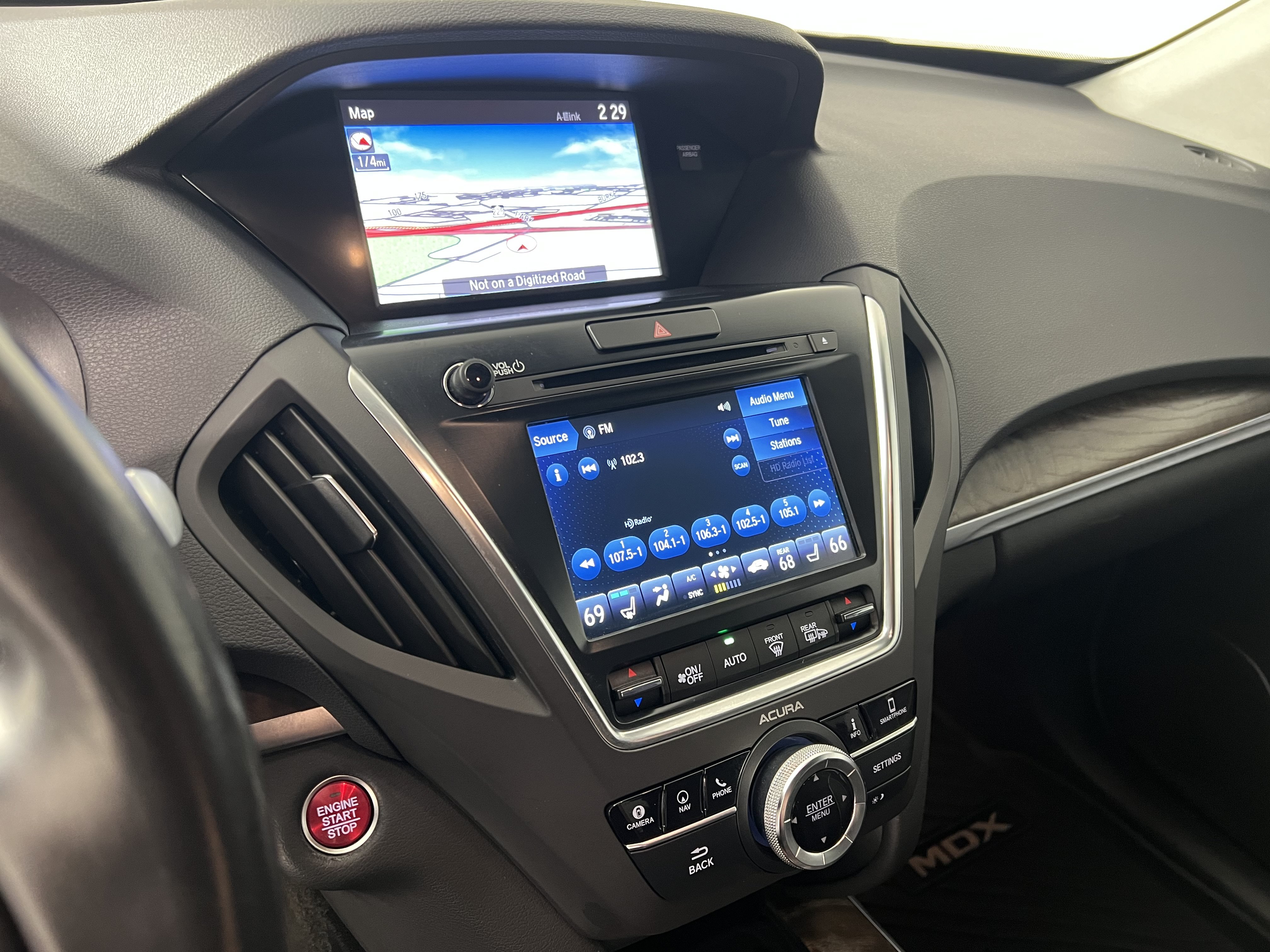Used 2019 Acura MDX w/ Advance Package AWD/4WD image 29