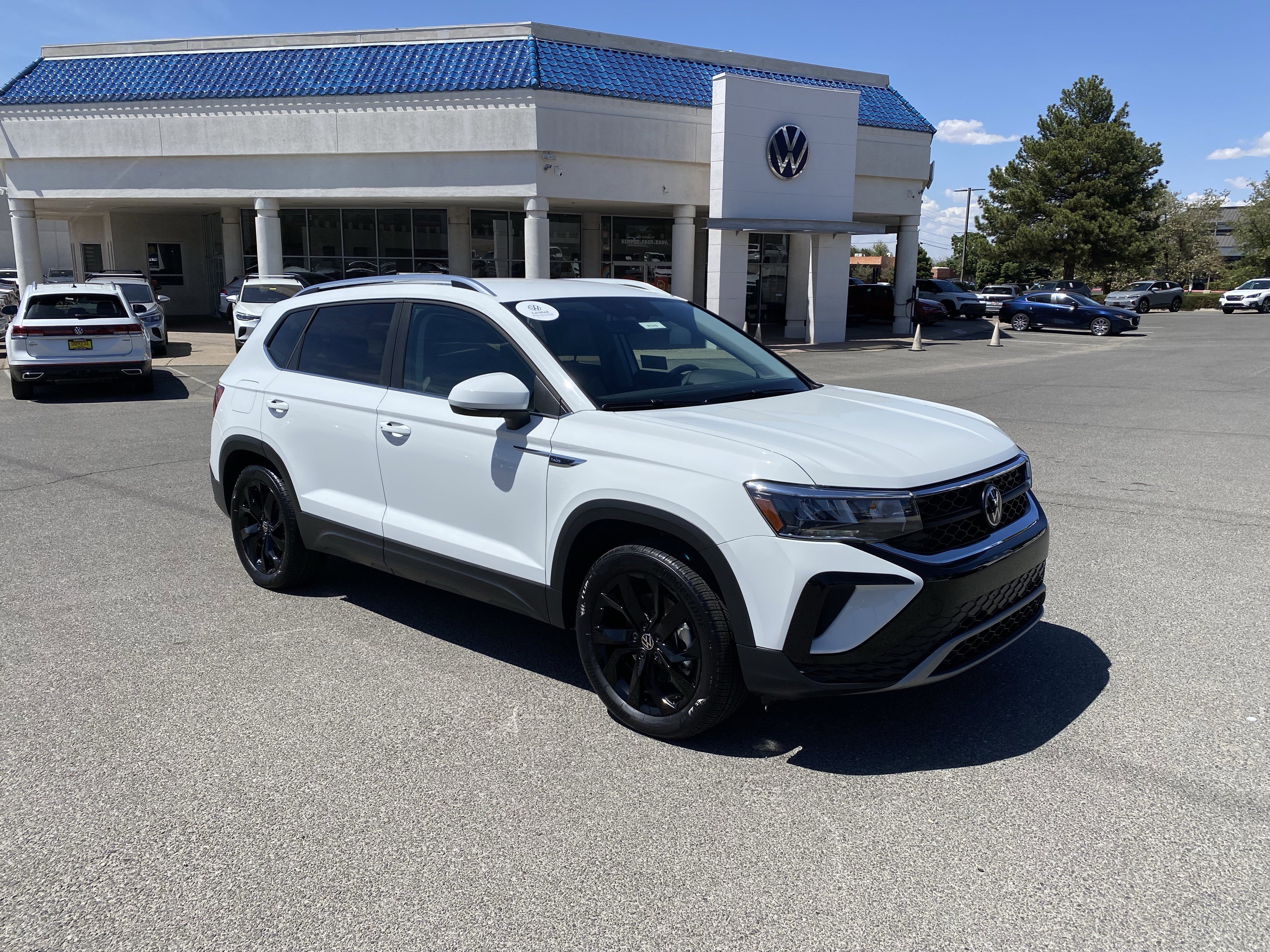 Certified 2023 Volkswagen Taos SE w/ Black Wheel Package AWD/4WD image 45