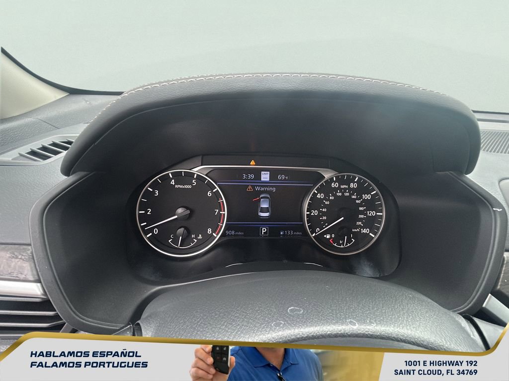 Used 2025 Nissan Altima 2.5 SV w/ SV Premium Package image 16