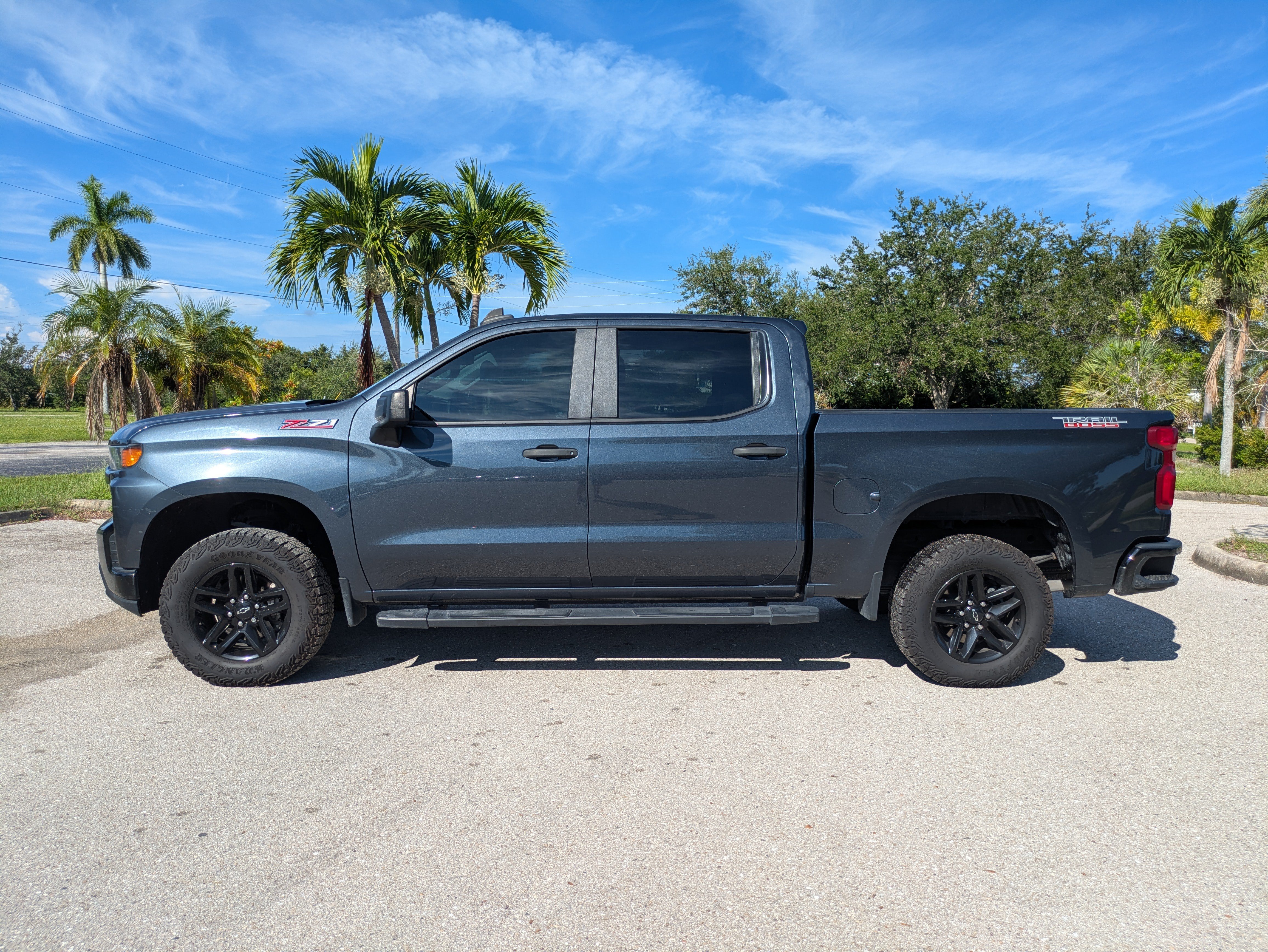 Used 2021 Chevrolet Silverado 1500 Custom Trail Boss AWD/4WD image 7
