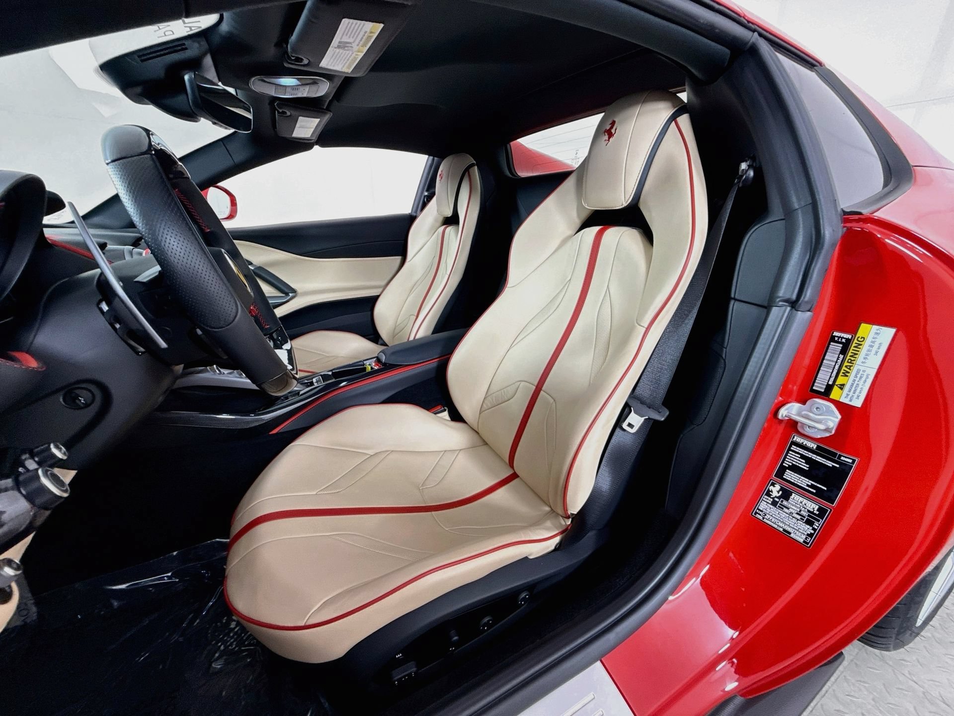 Certified 2022 Ferrari 812 GTS RWD image 9