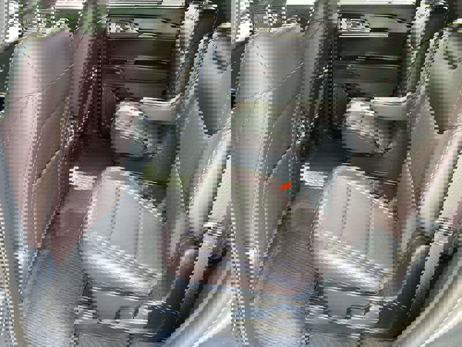 Used 2025 Ford Explorer Platinum image 16