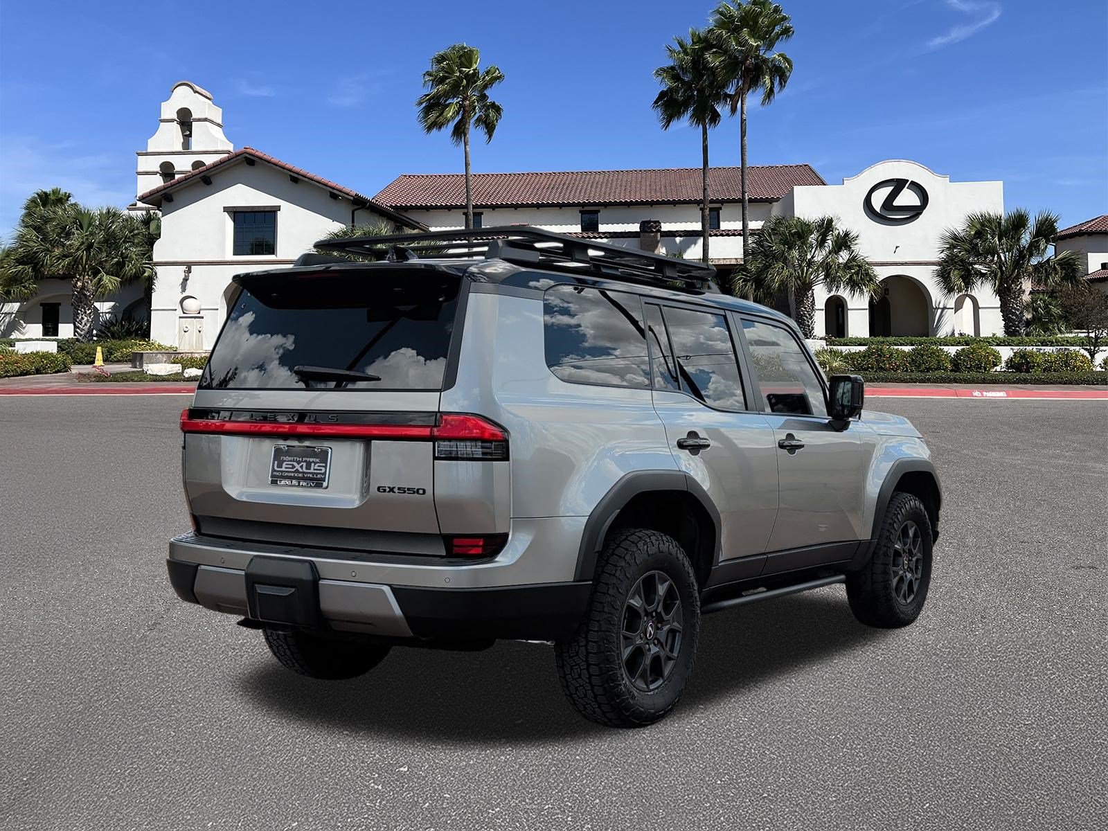 Certified 2025 Lexus GX 550 AWD/4WD image 2