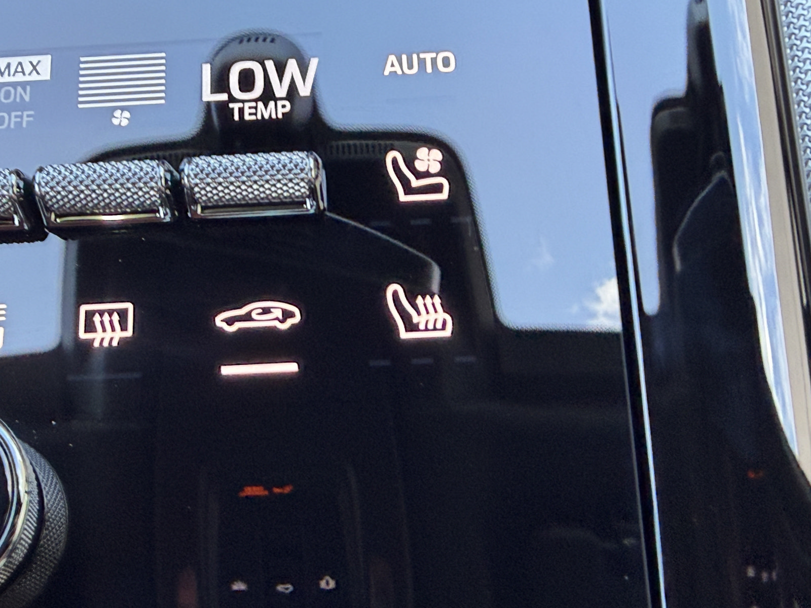 New 2026 Porsche Panamera RWD image 28