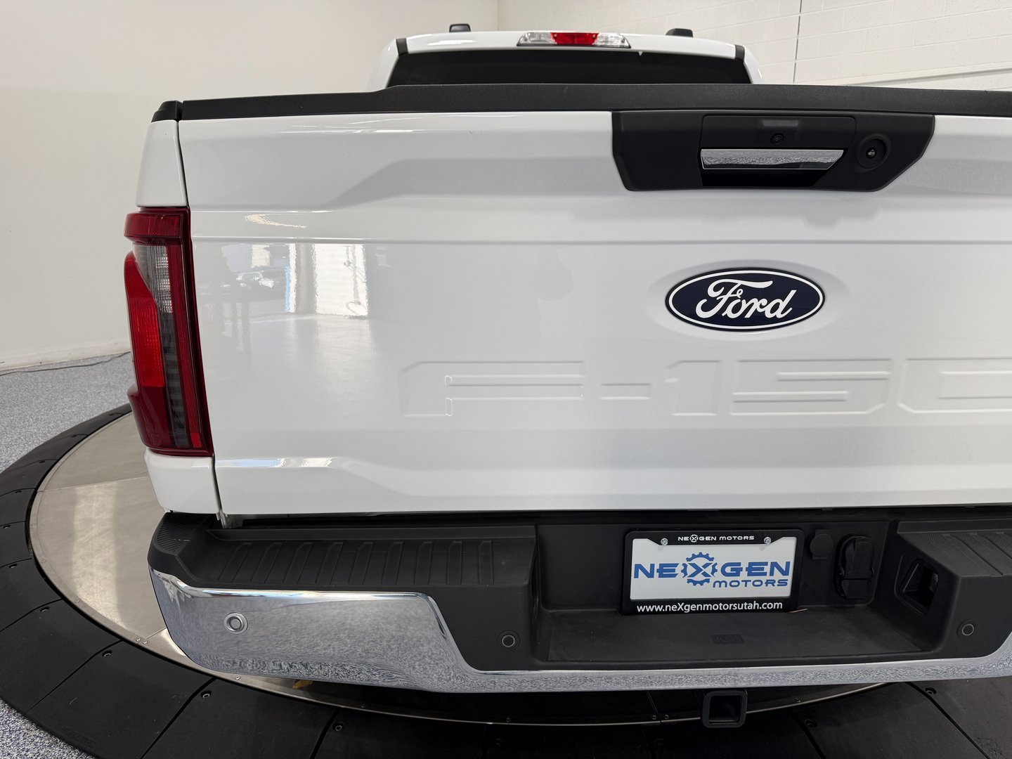 Used 2024 Ford F150 XLT w/ Mobile Office Package image 58