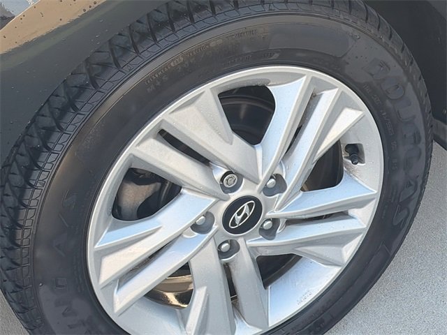 Used 2020 Hyundai Elantra Value Edition w/ Cargo Package (C1) image 11