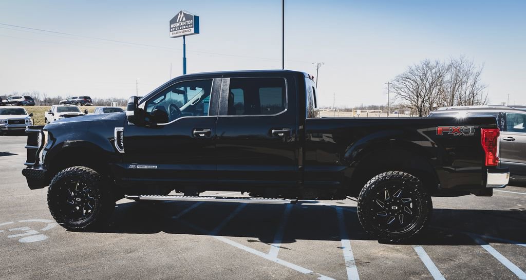 Used 2017 Ford F250 XL w/ STX Appearance Package image 27