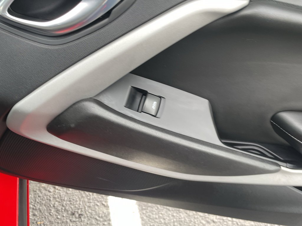 Used 2020 Chevrolet Camaro LT image 55