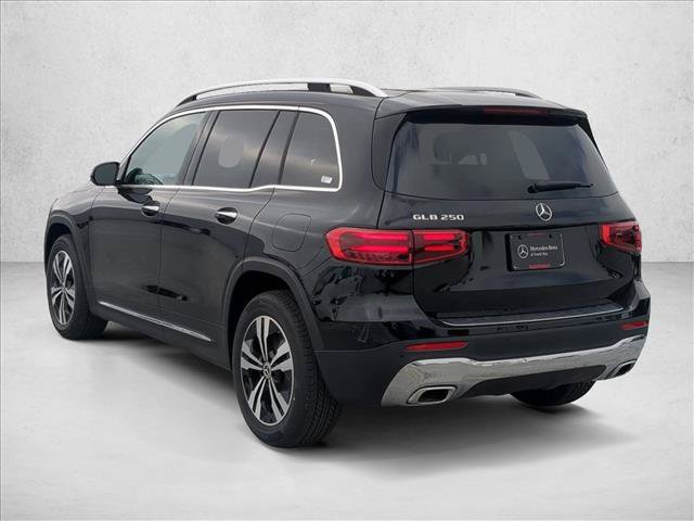 New 2026 Mercedes-Benz GLB 250 image 9