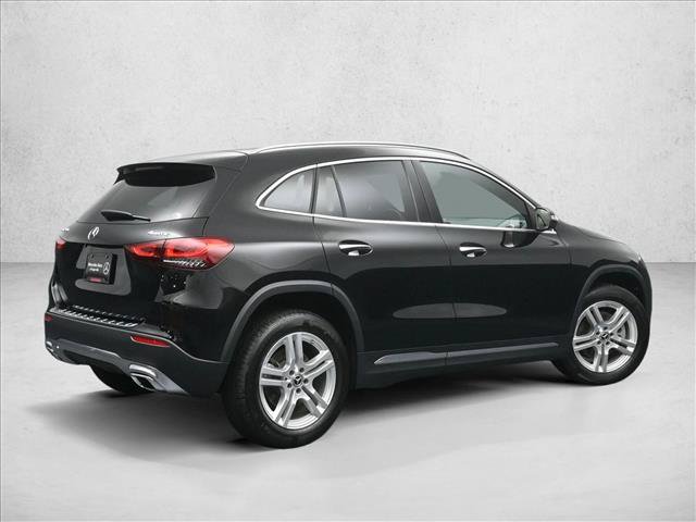 Used 2022 Mercedes-Benz GLA 250 4MATIC image 2