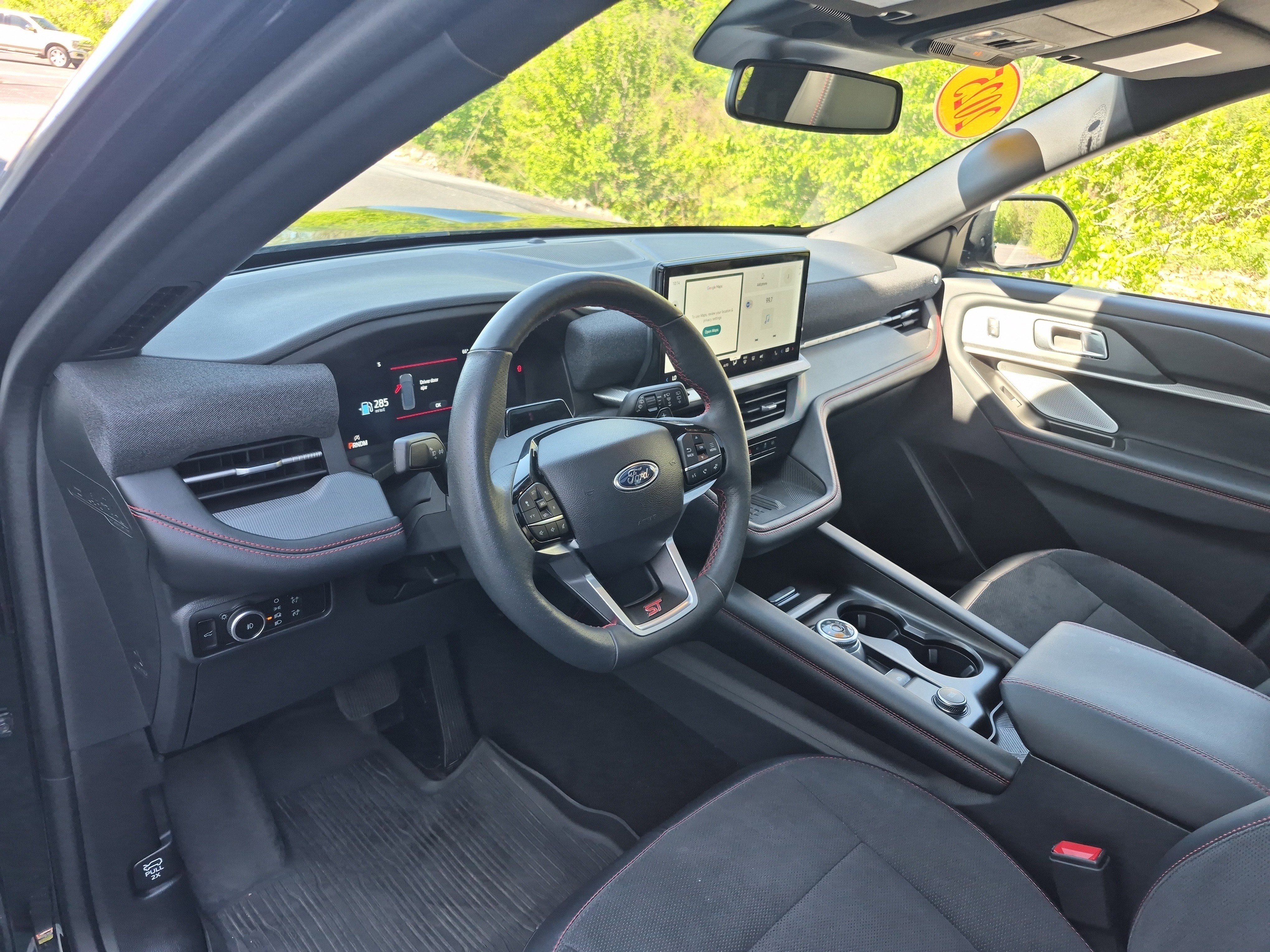 Used 2025 Ford Explorer ST w/ Sun And Sound Package image 13