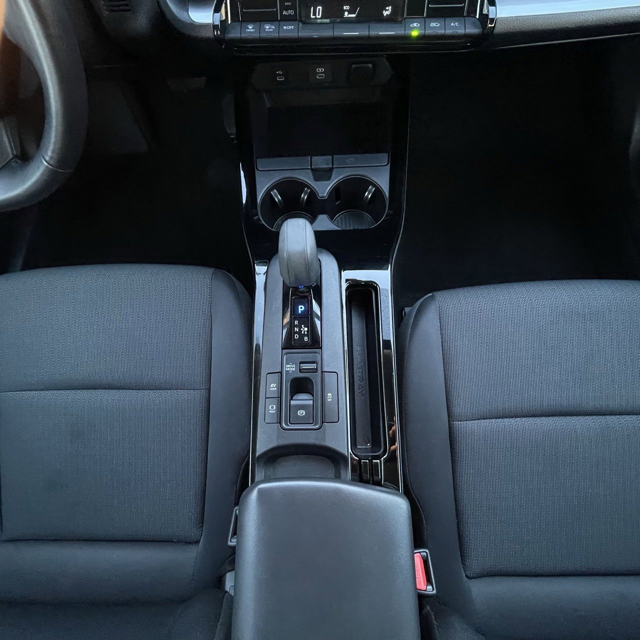 Used 2023 Toyota Prius LE image 19