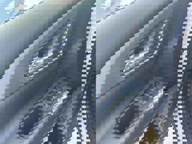 New 2026 Chevrolet Traverse LT image 15