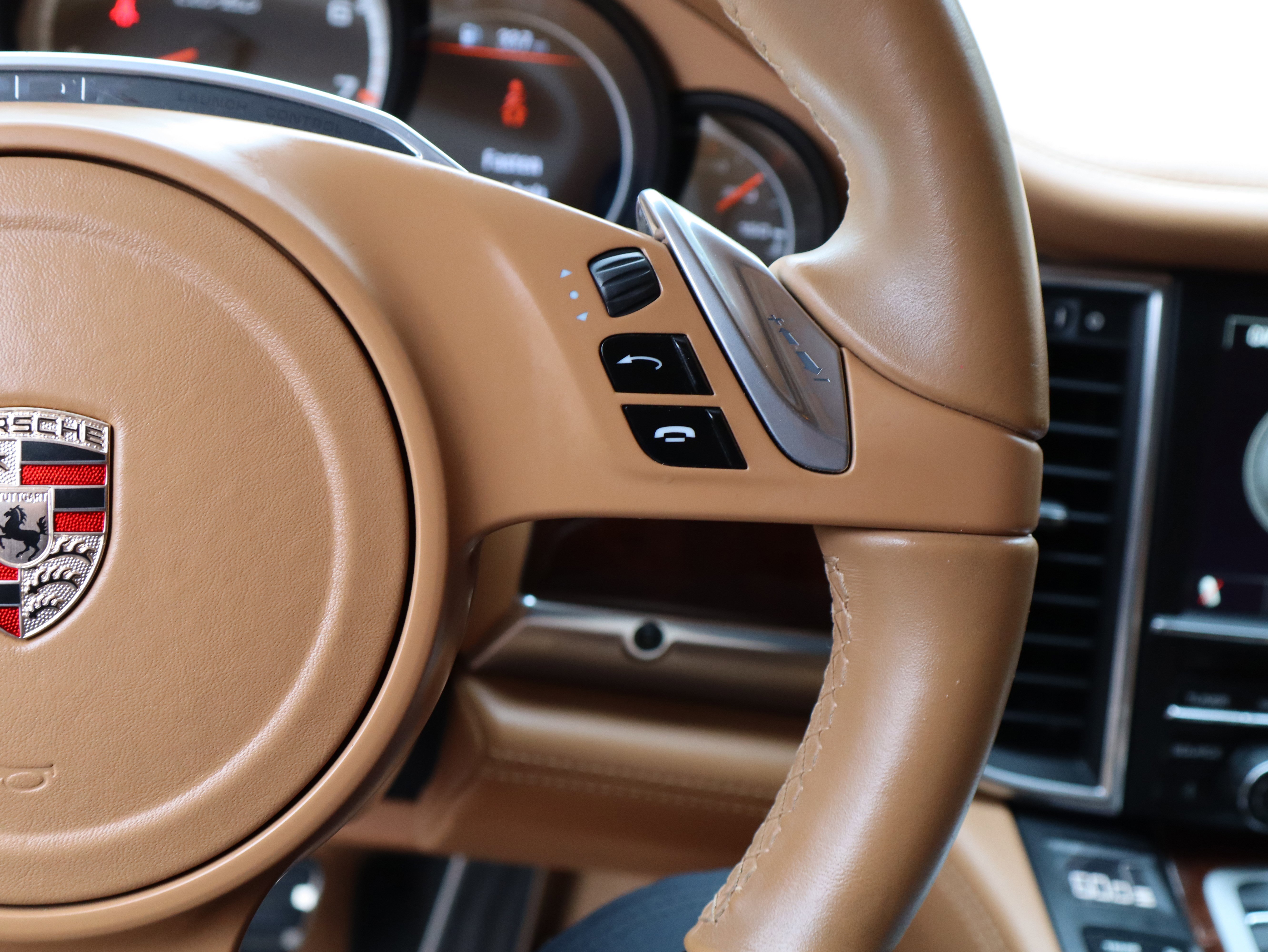 Used 2012 Porsche Panamera Turbo image 27