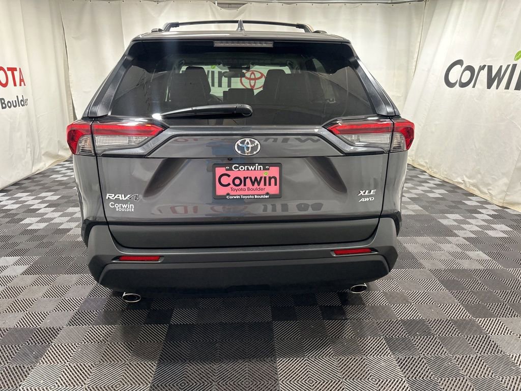 Used 2025 Toyota RAV4 XLE Premium image 5