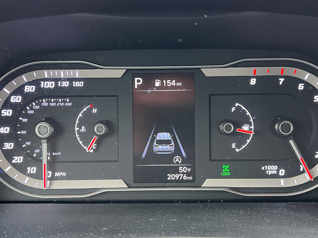 Used 2023 Hyundai Tucson SE image 25