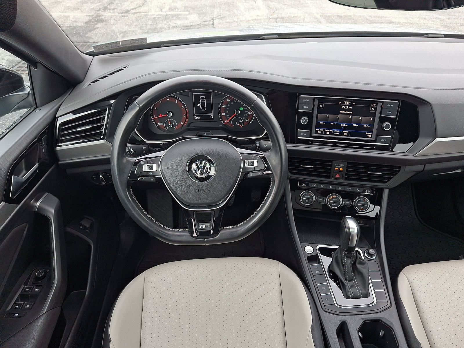 Used 2021 Volkswagen Jetta R-Line FWD image 12