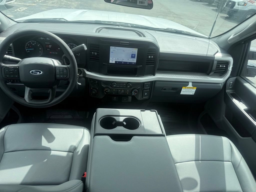 New 2026 Ford F250 XL w/ XL Chrome Package AWD/4WD image 42
