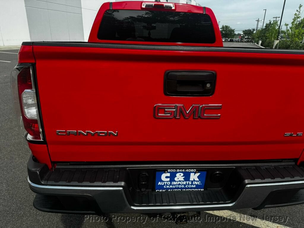 Used 2015 GMC Canyon SLE AWD/4WD image 11