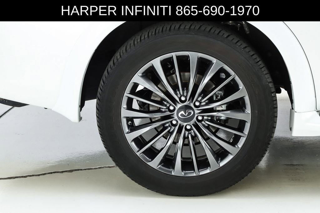 Used 2024 INFINITI QX80 Sensory image 14