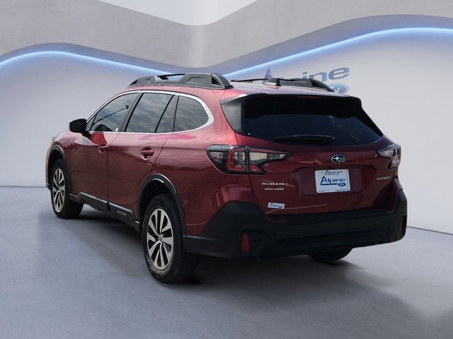 Used 2021 Subaru Outback Premium image 3