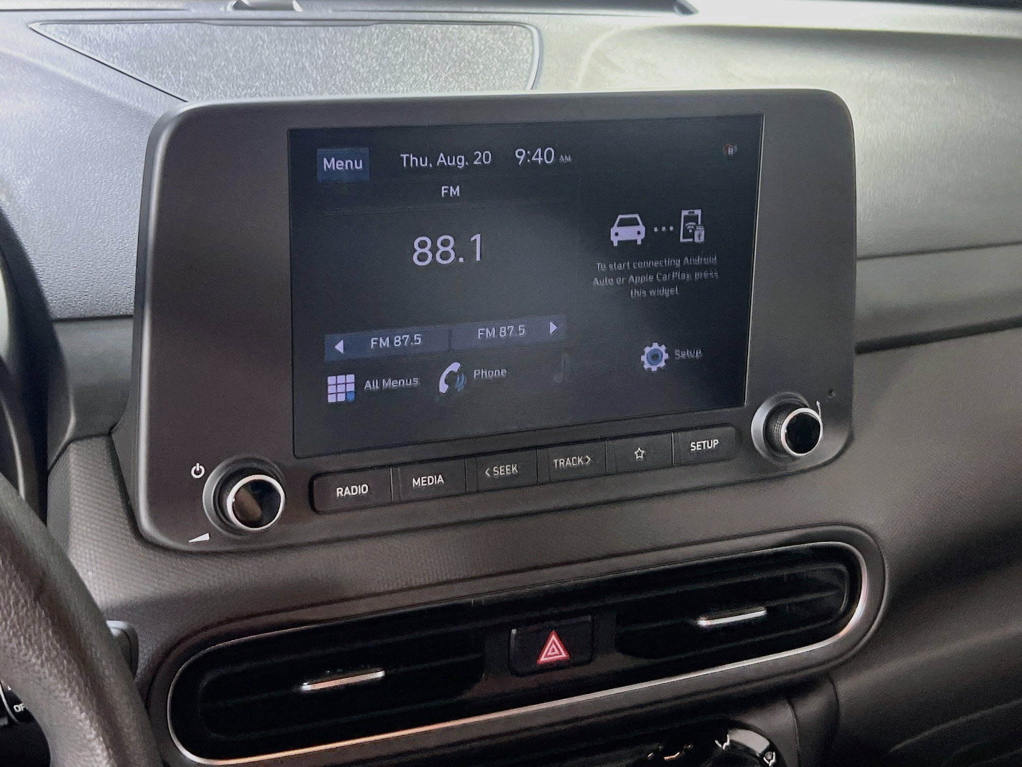 Used 2023 Hyundai Kona SEL AWD/4WD image 14