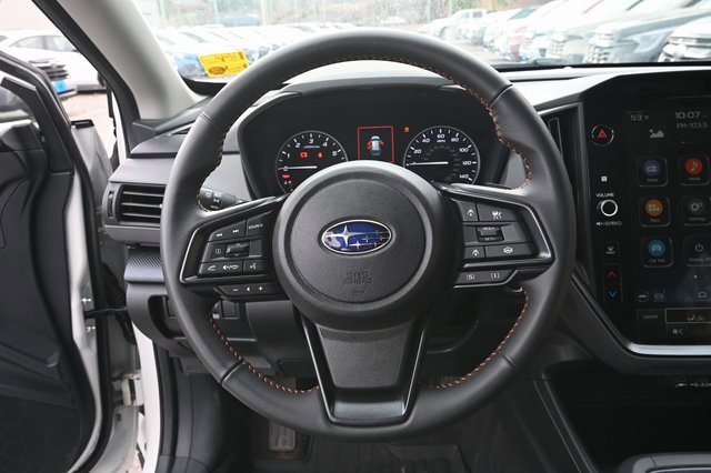 Used 2025 Subaru Crosstrek 2.5i Limited w/ Popular Package #3A image 4