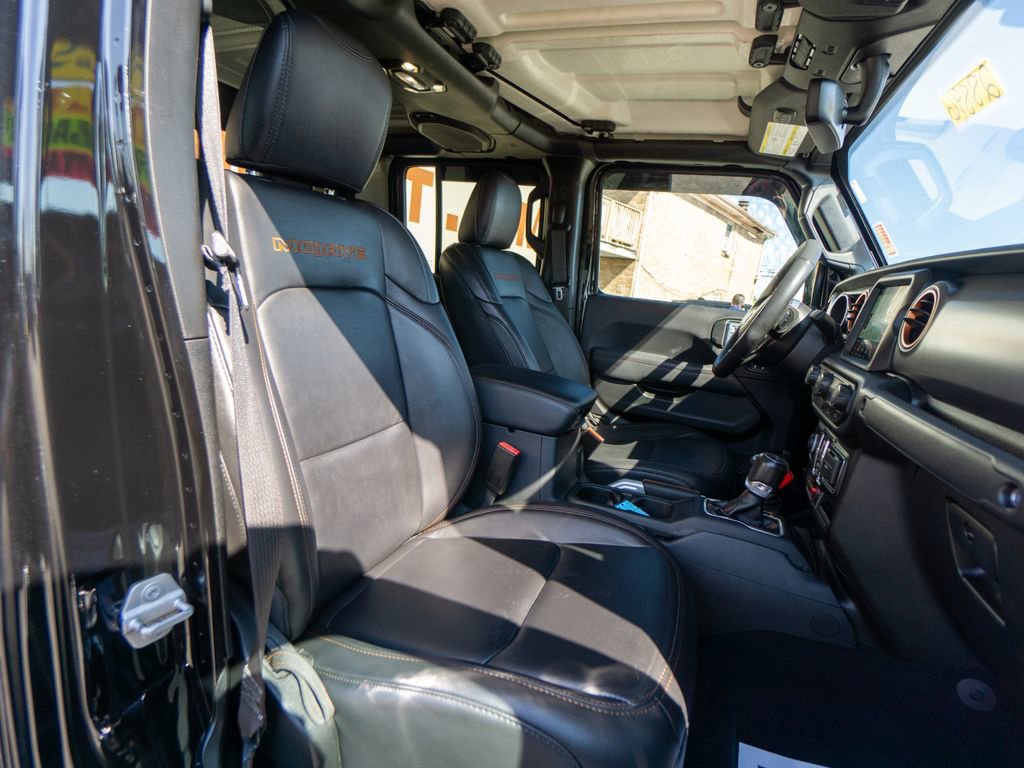 Used 2022 Jeep Gladiator Mojave w/ LED Lighting Group image 31