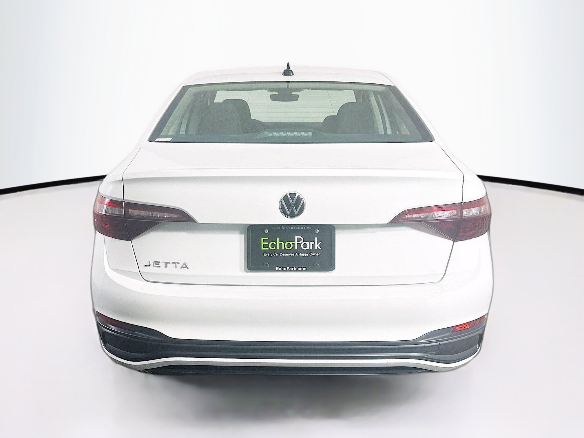 Used 2024 Volkswagen Jetta S image 7